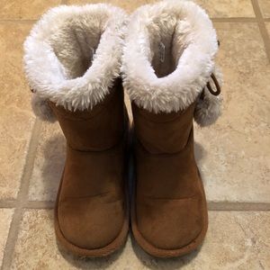 Faux fur toddler girl boots